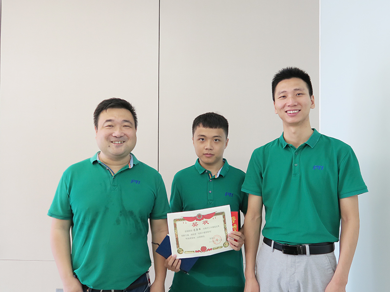 PTI表彰&ldquo;创新小能手&rdquo;袁海栋（images 1）